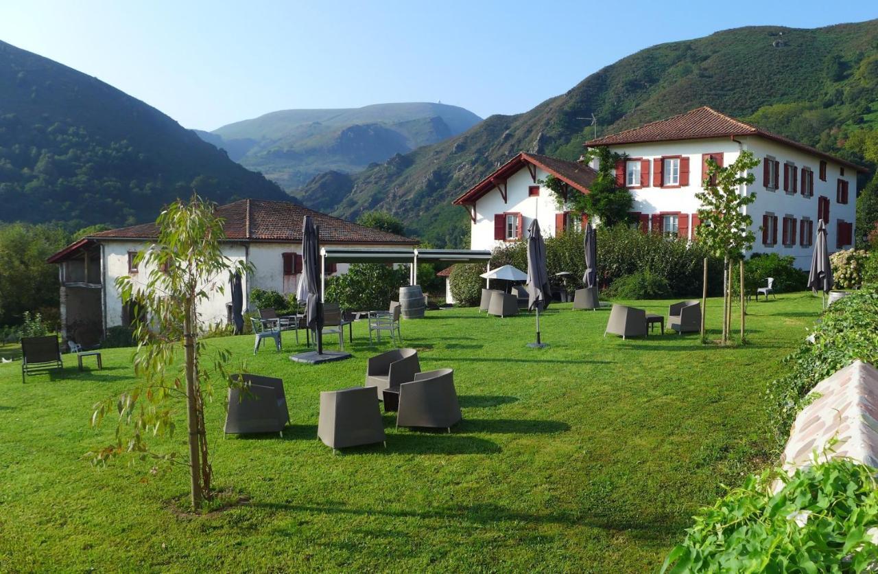 Logis Hotel Du Chene Итсасу Экстерьер фото