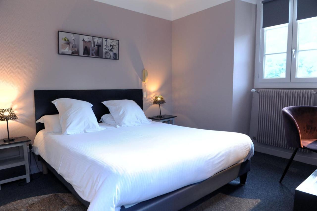 Logis Hotel Du Chene Итсасу Экстерьер фото