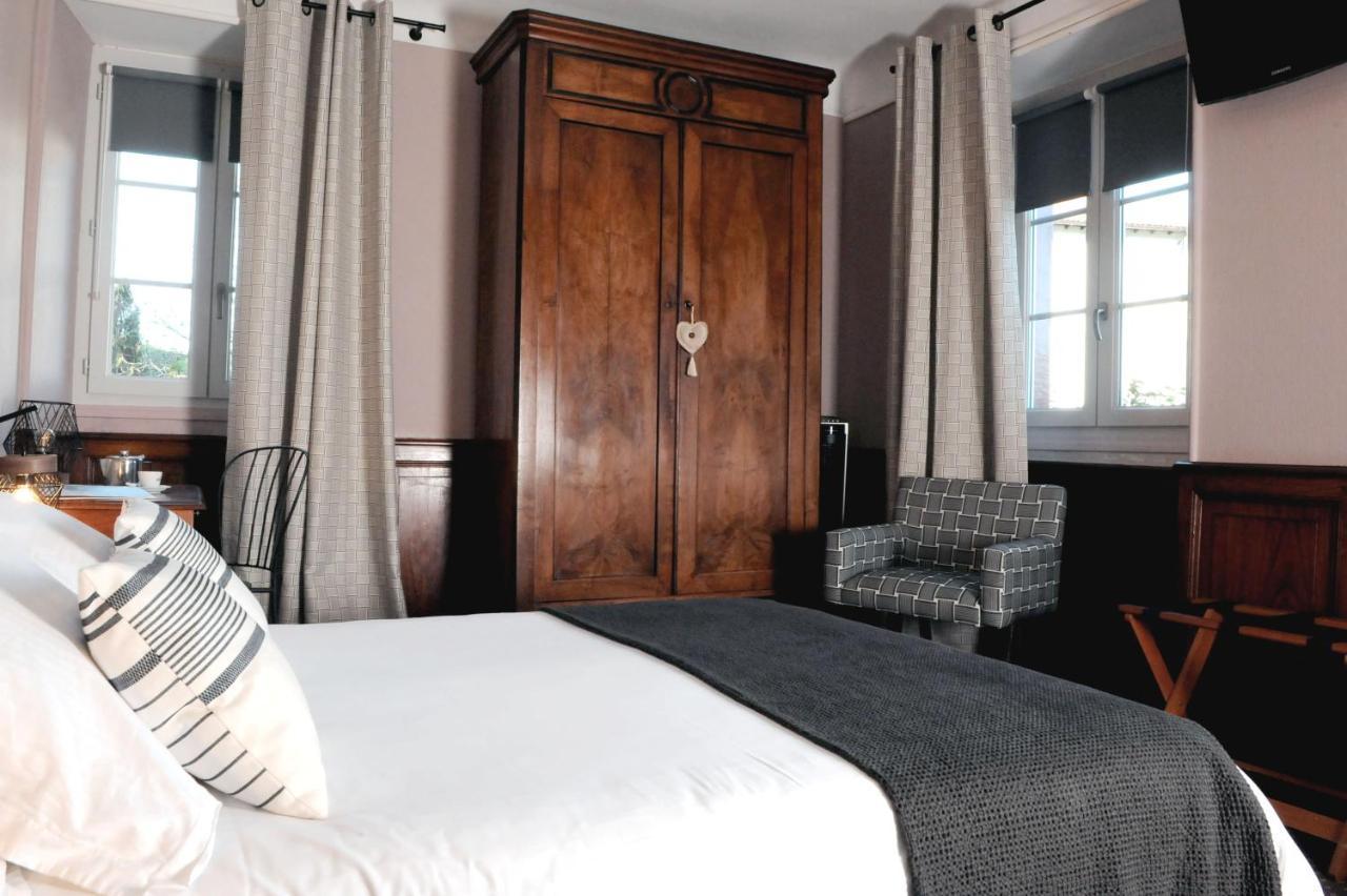 Logis Hotel Du Chene Итсасу Экстерьер фото